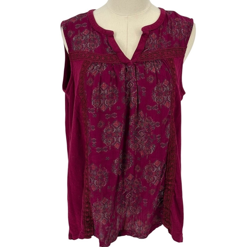 St. John's Bay Sleeveless Top Berry Medallion Print Crochet Trim Large